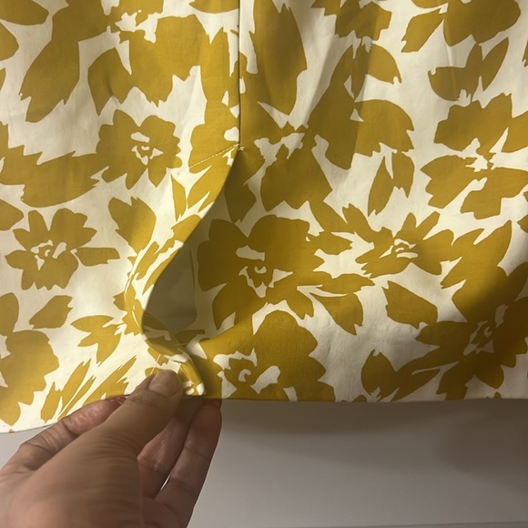 Ann Taylor Loft Gold Floral Skirt - Picture 3 of 6